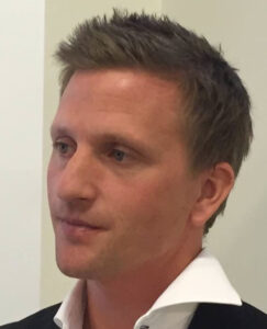 Högerkanten: Mellby Gårds vd flyr hajpen