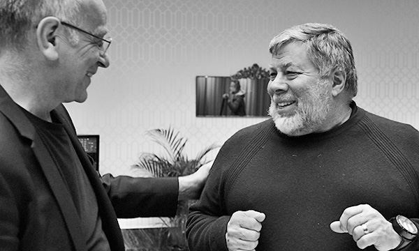 Rapidus Jan Wifstrand och Applegrundaren Steve Wozniak.