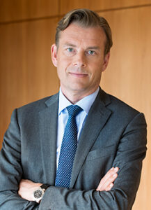 Hur vill Michael Wolf och Swedbank lyfta Sverige?