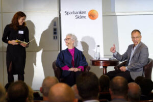 Mobbad Ribbing känner sig accepterad nu