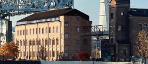 Lindahl flyttar till Varvsstadens äldsta hus