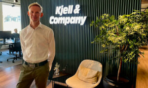 Kjell faller på nyemission